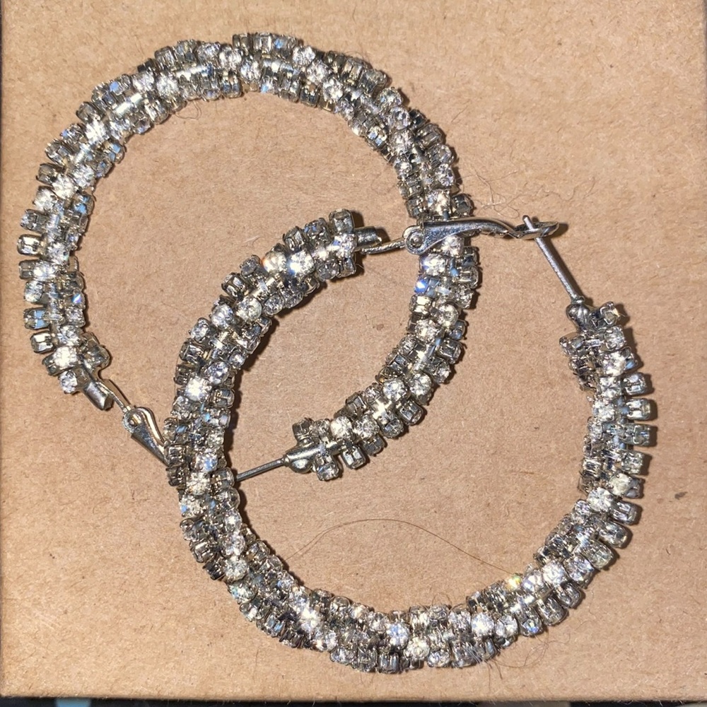 Bebe Silver Hoops bundle - Picture 5 of 8